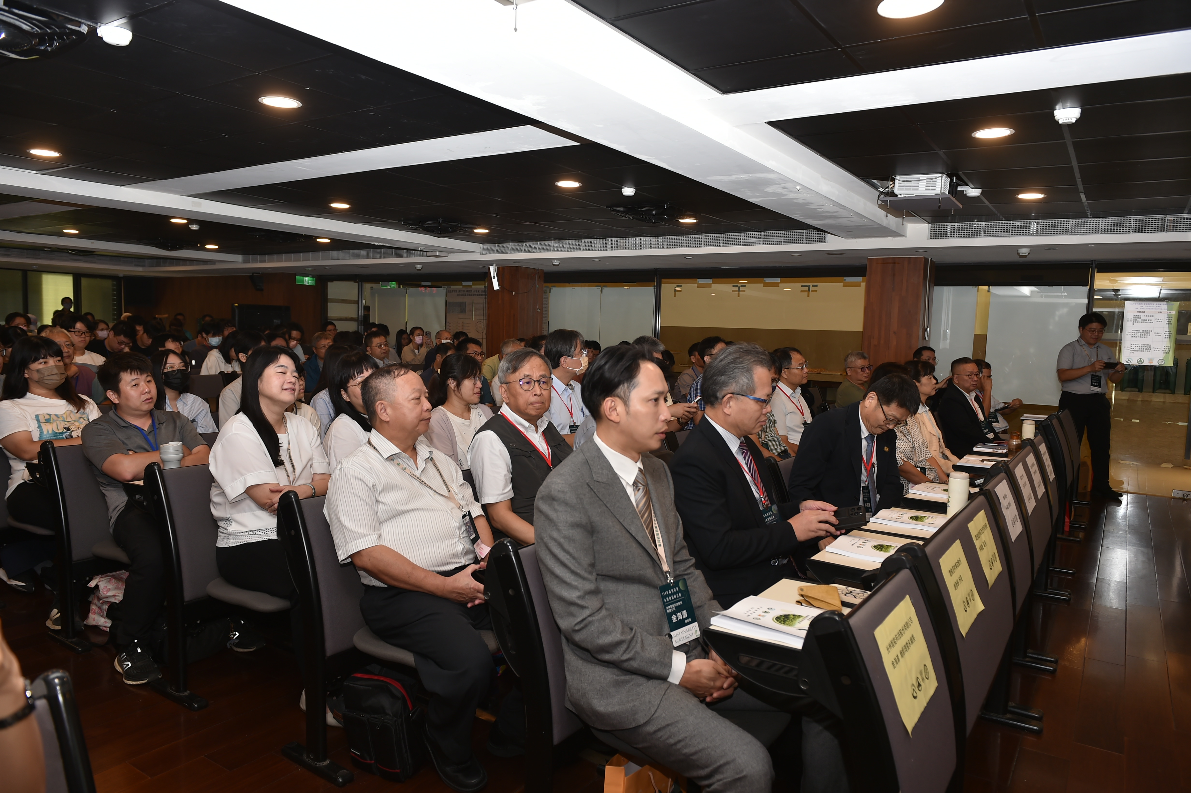 「114年森林資源永續發展研討會」出席踴躍，顯見環保永續議題為各方所關注。